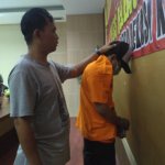  Keren! Meski Dikalungi Celurit, Penjaga Warteg Berani Gagalkan Aksi Jambret Sadis