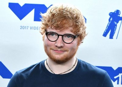 http://www.kricom.id/gambar/berita/2018/01/gettyimages-grammycom-39932-400x286.jpg