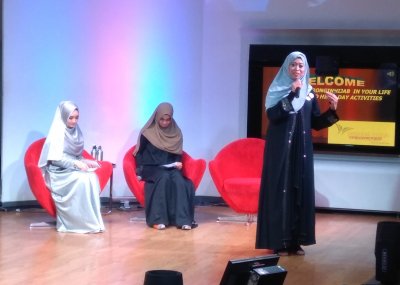 http://www.kricom.id/gambar/berita/2018/02/IMG_20180201_142850-40115-400x286.jpg